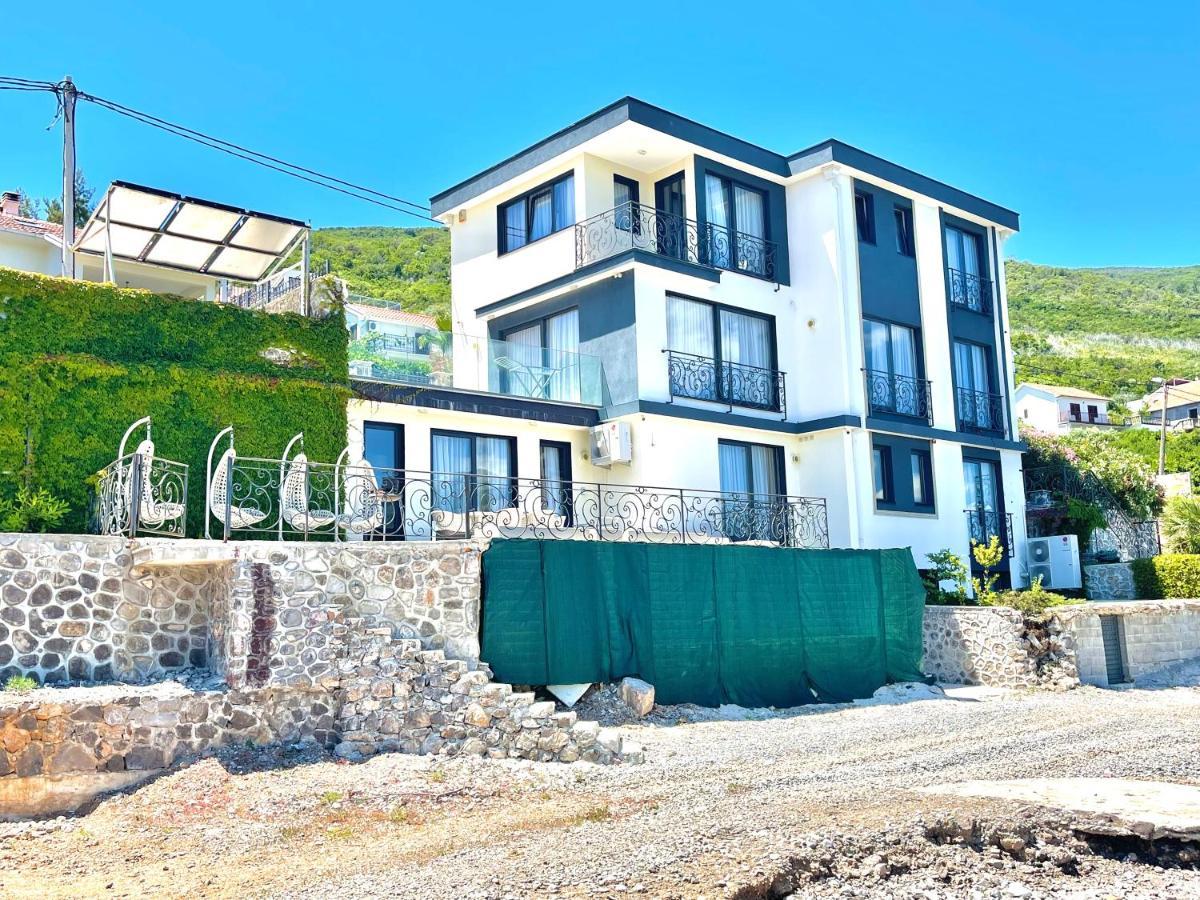 Beachfront Villa Pearl Of Adria Krasići Zewnętrze zdjęcie